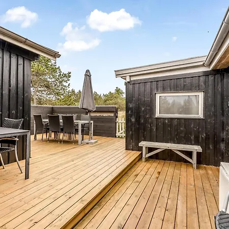 10-person With A Wilderness Bath And Large Terrace Sindrup
