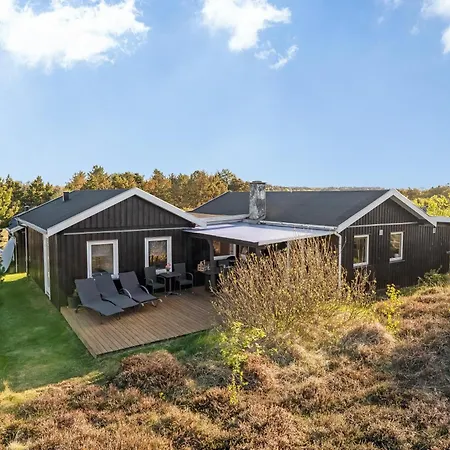 10-person With A Wilderness Bath And Large Terrace